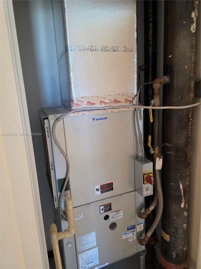 159 NE 6th St, Unit 4302, Miami, FL 33132 Photo