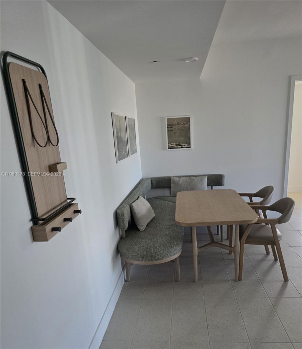 159 NE 6th St, Unit 4302, Miami, FL 33132 Photo