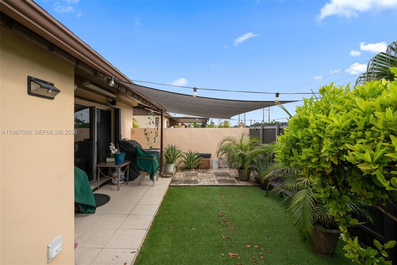 11914 SW 125th Pl, Unit N/A, Miami, FL 33186 Photo