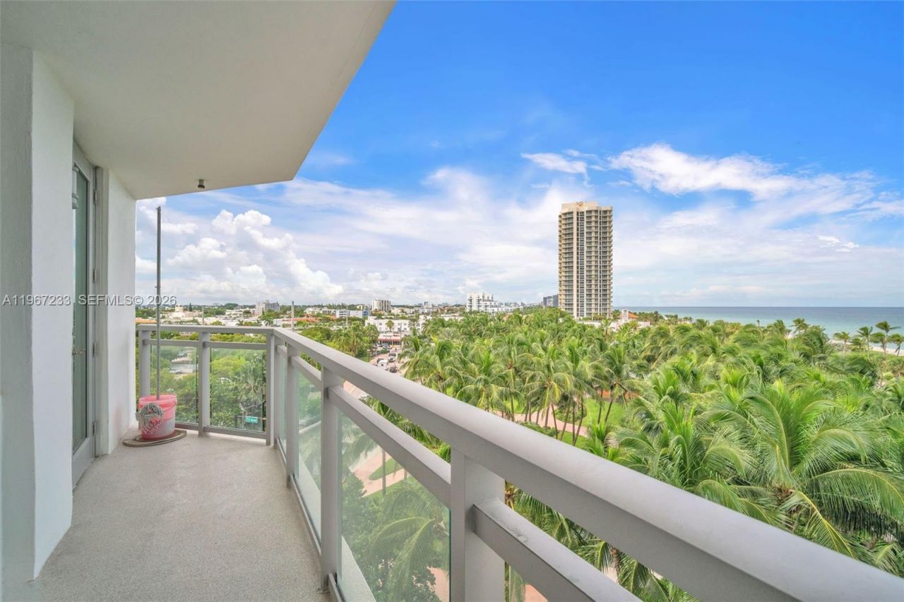 7135 Collins Ave , Unit 736, Miami Beach, FL 33141 Photo