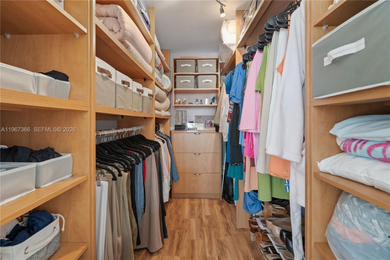 3161 S Ocean Dr , Unit 408, Hallandale Beach, FL 33009 Photo