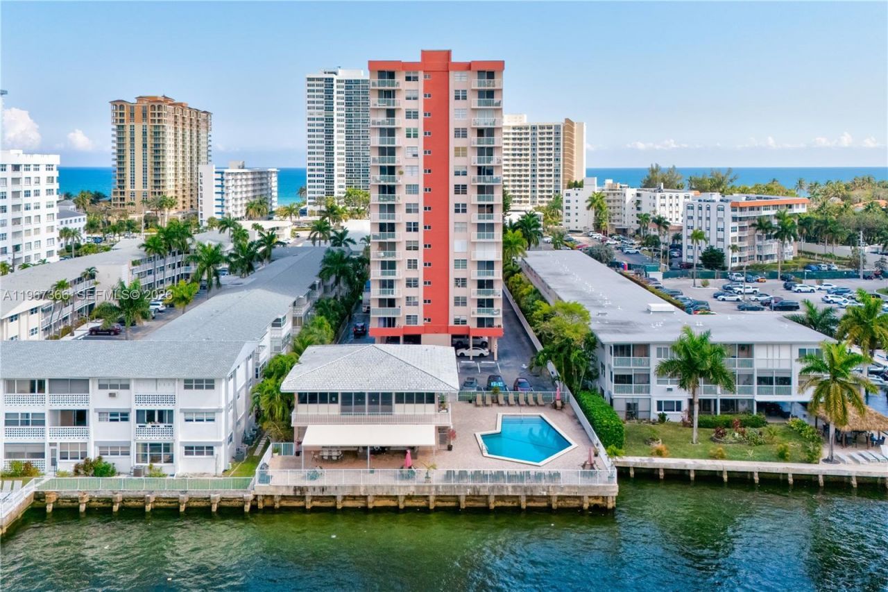 3161 S Ocean Dr , Unit 408, Hallandale Beach, FL 33009 Photo