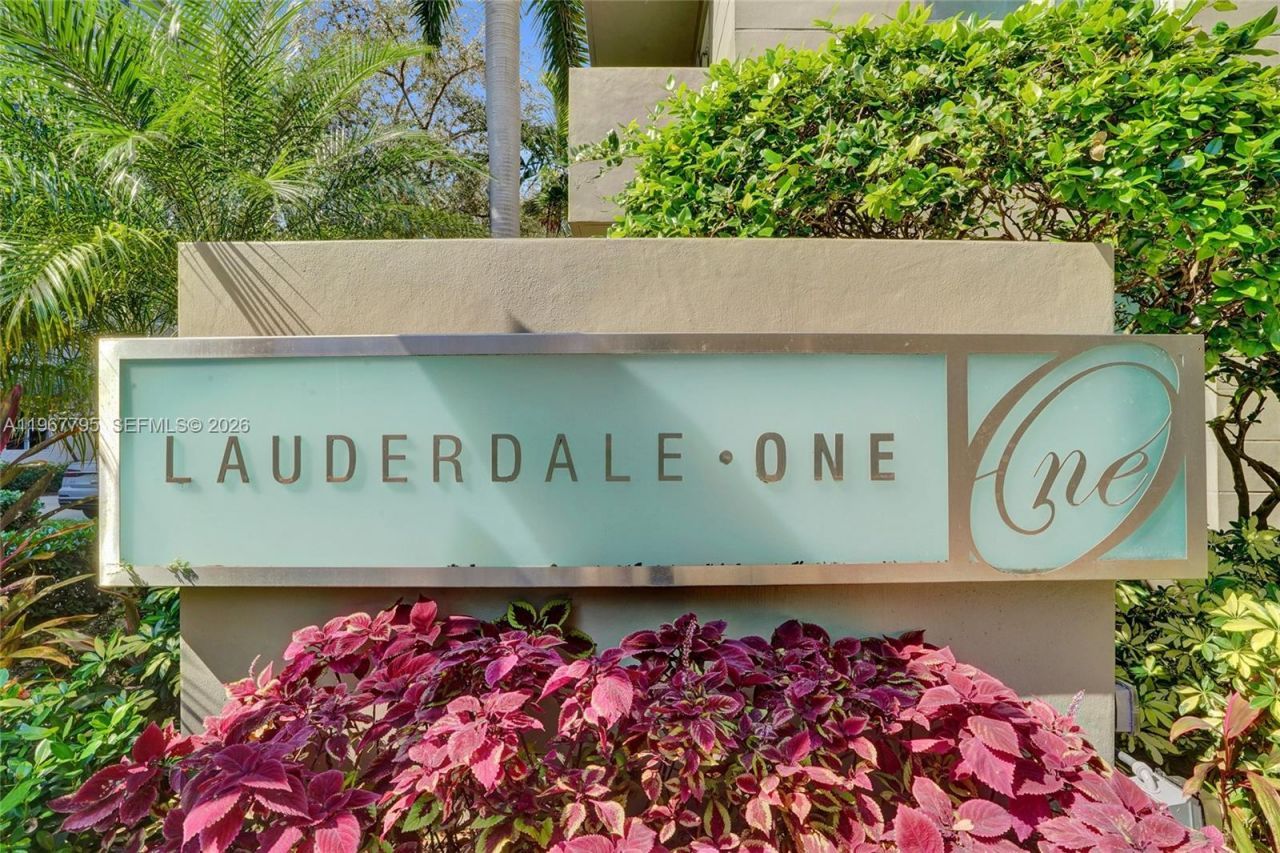 2421 NE 65th St, Unit 202, Fort Lauderdale, FL 33308 Photo