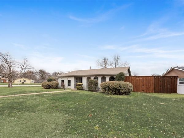 2234 Aloha Drive, Mesquite, TX 75150