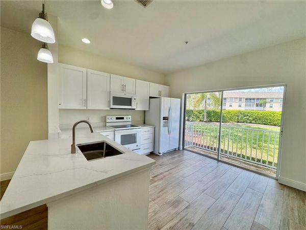 3255 Tamara DR, Unit 4, NAPLES, FL 34109