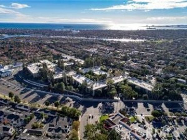 424 N Bellflower, Unit 101, Long Beach, CA 90814