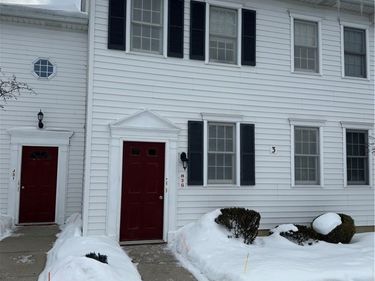 3 Beacon Park, Unit G, Buffalo, NY 14228