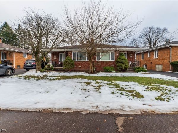 1030-1032 Saxon Avenue, Akron, OH 44314