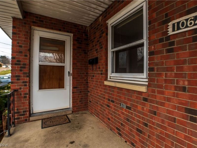 1062-1064 Saxon Avenue, Akron, OH 44314 Photo 5