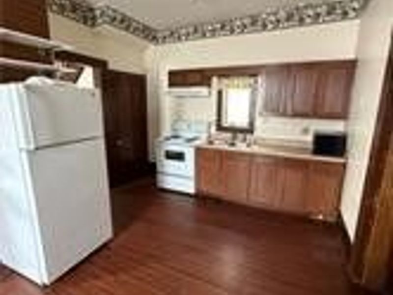 414 Main Street, Dresden, OH 43821 Photo 9