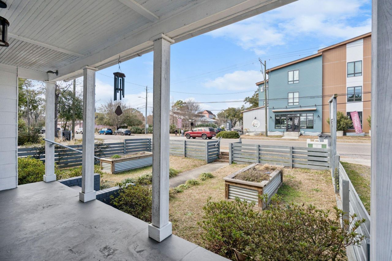 4490 Durant Avenue Photo 12