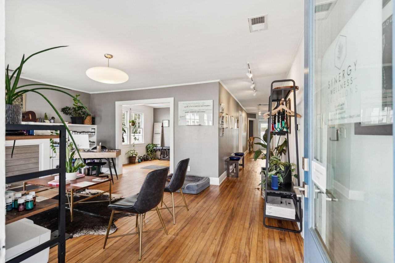 4490 Durant Avenue Photo 14