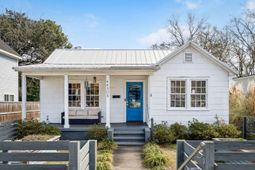 4490 Durant Avenue photo 4