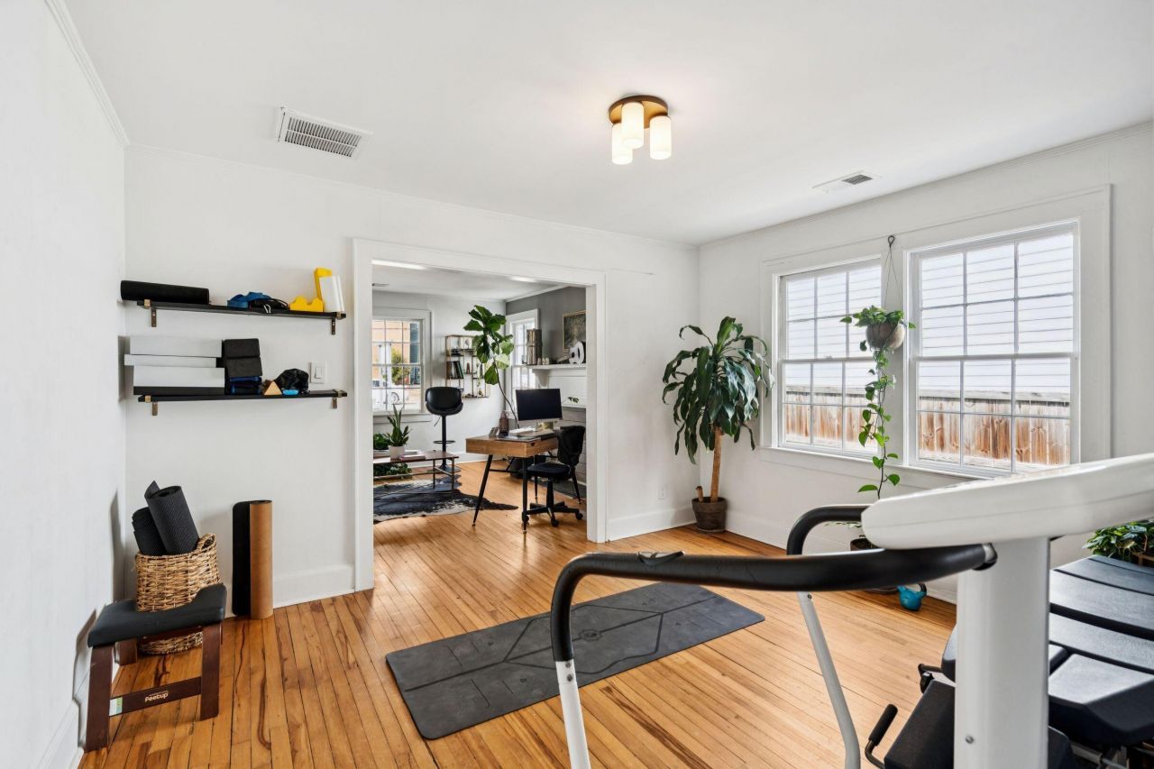 4490 Durant Avenue Photo 25