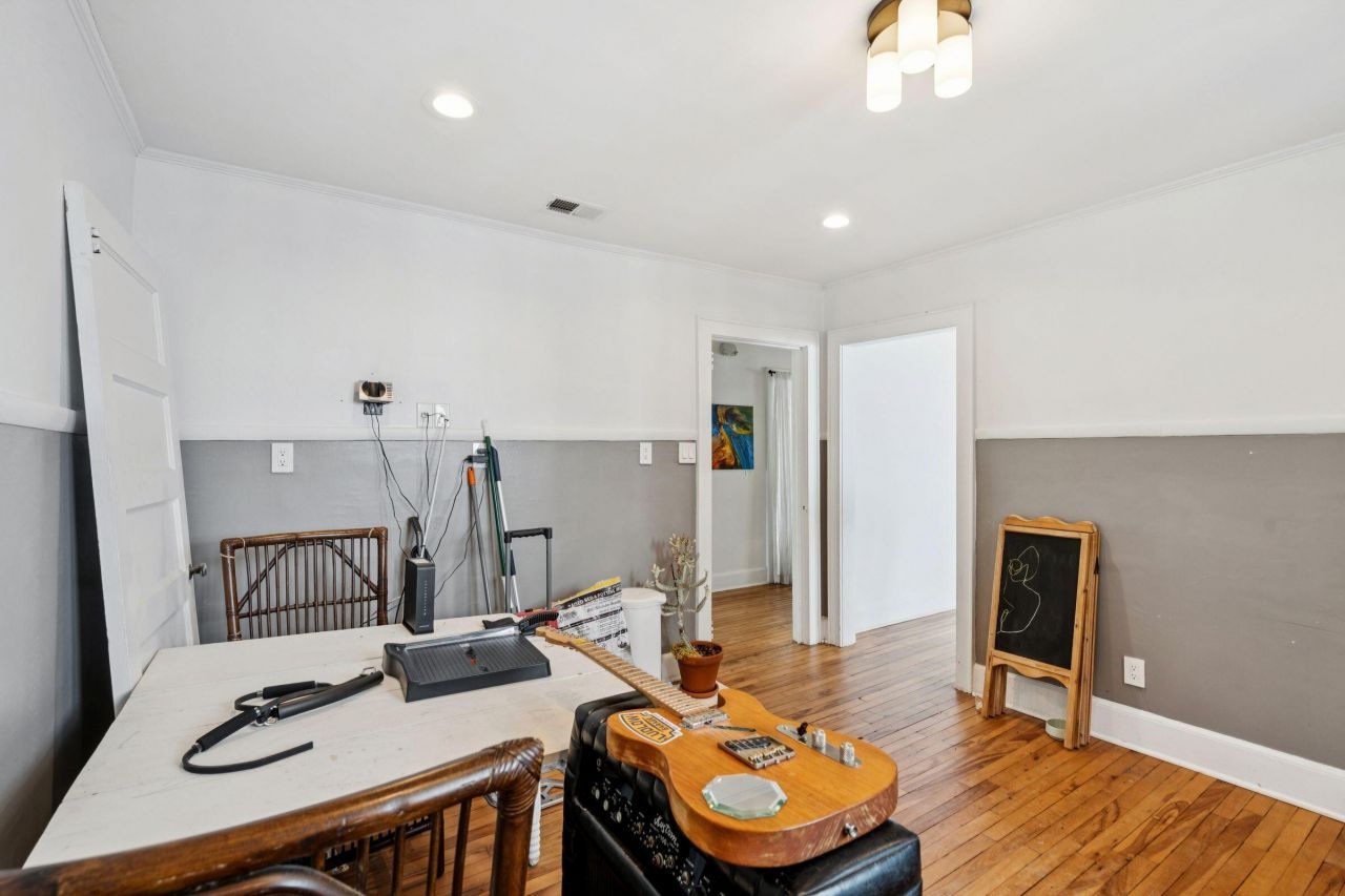 4490 Durant Avenue Photo 30