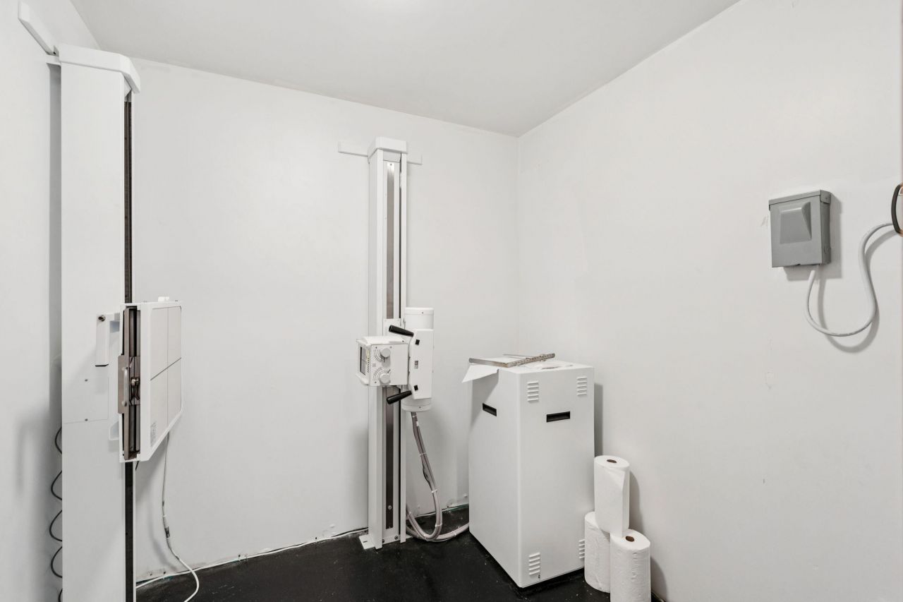 4490 Durant Avenue Photo 32