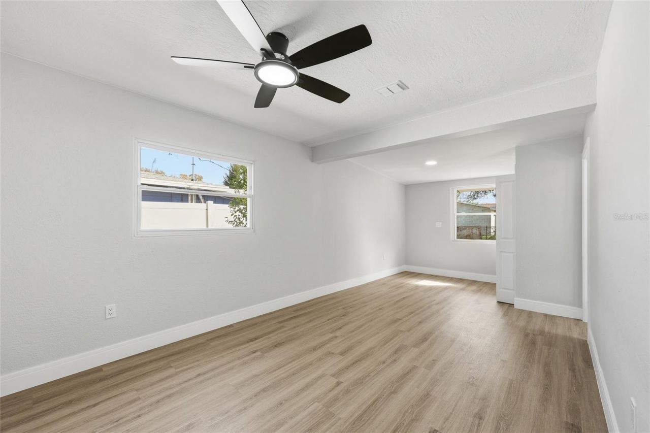 5550 5th Way S, Saint Petersburg, FL 33705 Photo