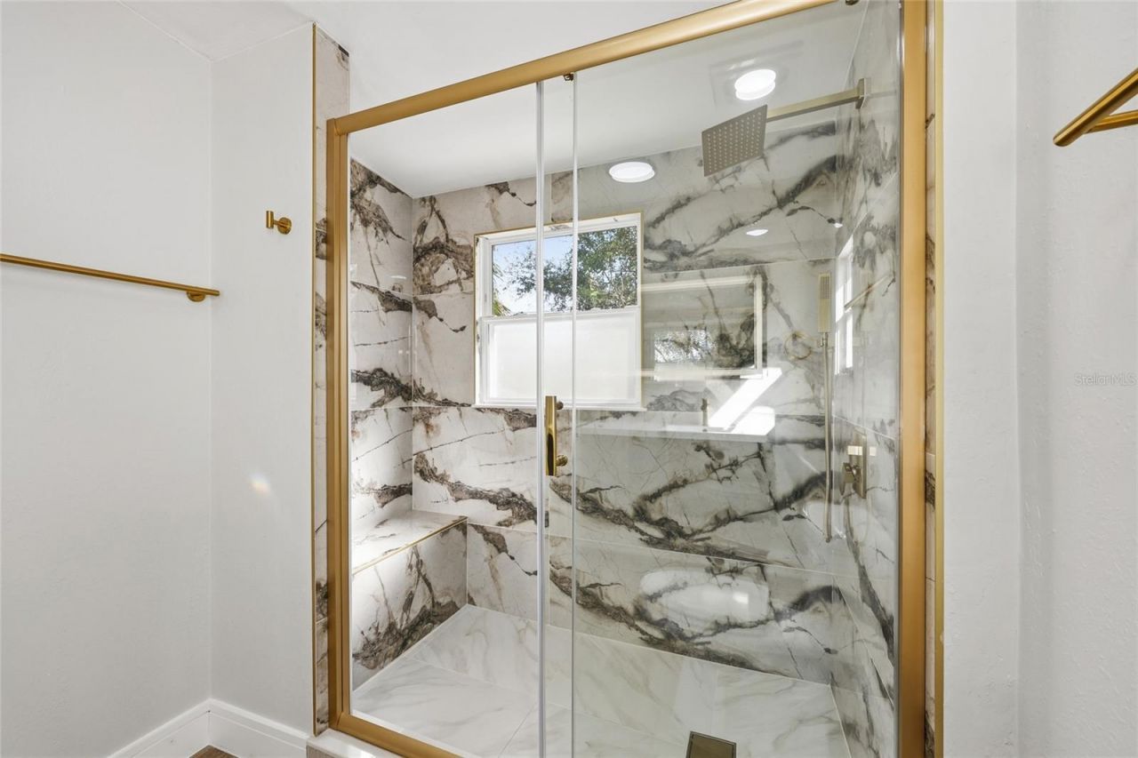 5550 5th Way S, Saint Petersburg, FL 33705 Photo