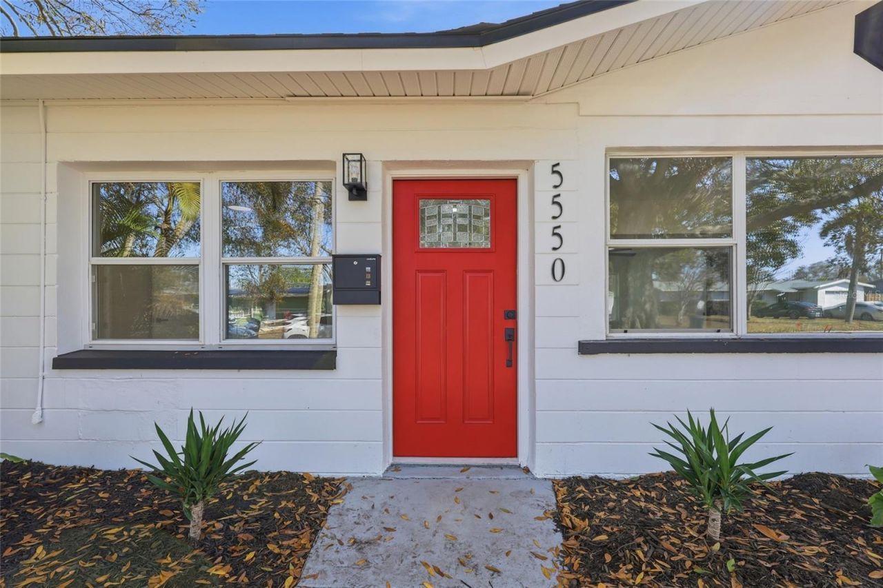 5550 5th Way S, Saint Petersburg, FL 33705 Photo