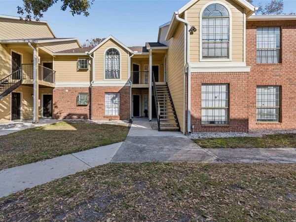 8742 MALLARD RESERVE DRIVE, Unit 105, TAMPA, FL 33614