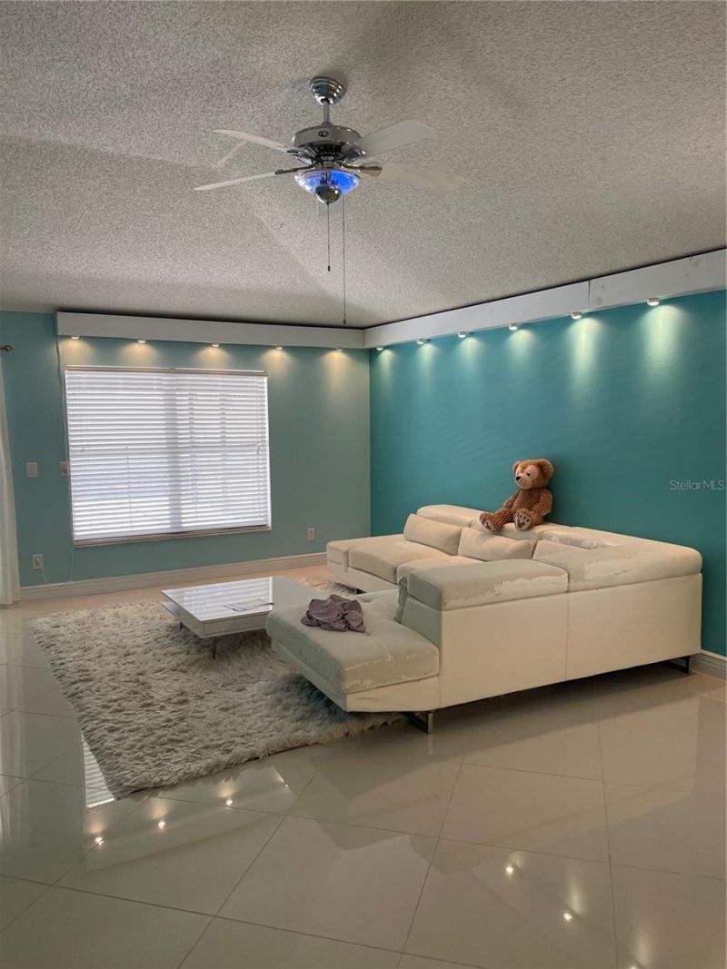 1270 Stationside Drive Drive, Oakland, FL 34787 Photo