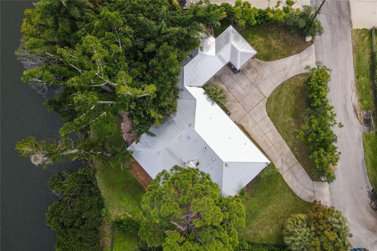 719 58th Street Nw, Bradenton, FL 34209 Photo