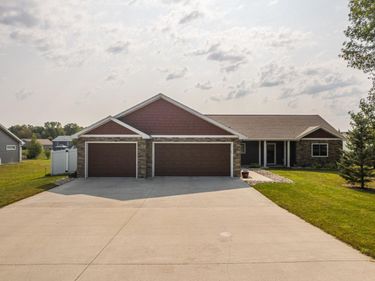 2033 Long Lake Road, Detroit Lakes, MN 56501