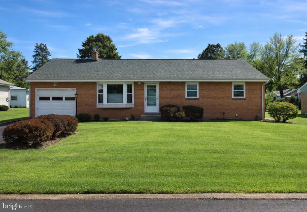 51 Waverly Avenue, Lancaster, PA 17601 Main Photo