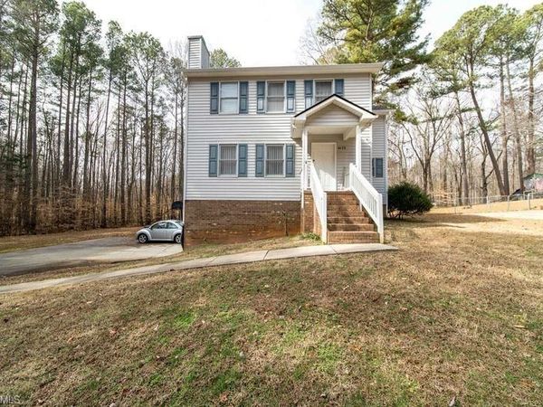 6172 Brinkley Park Drive, Belews Creek, NC 27009