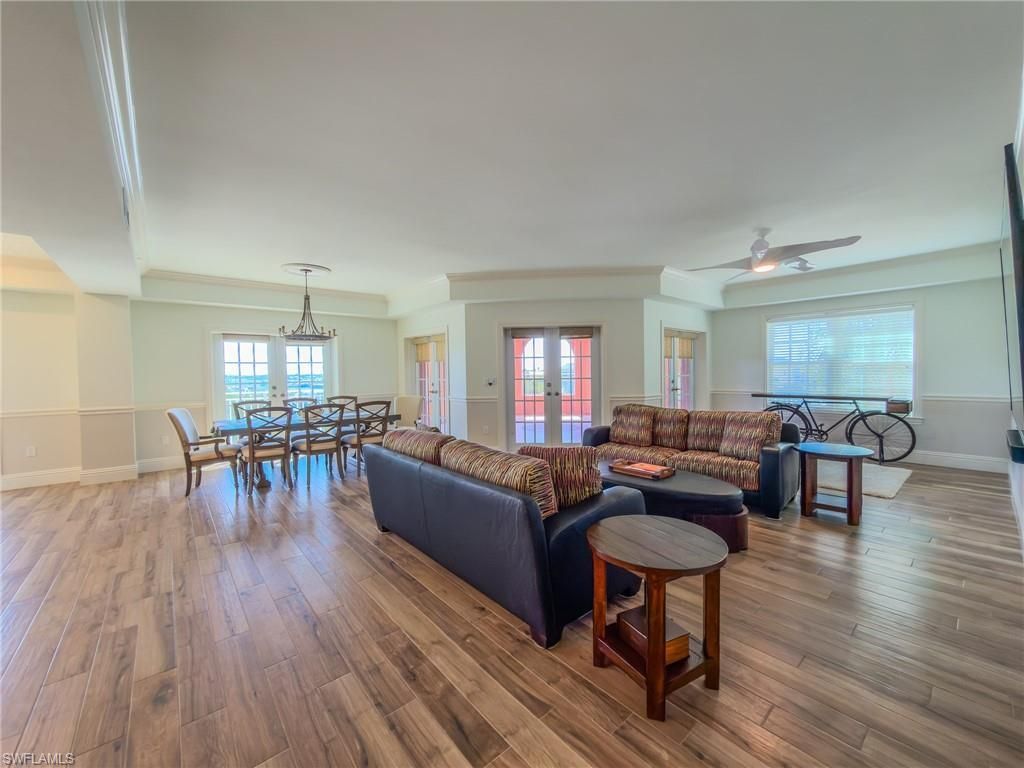 451 Bayfront Pl , Unit 5407, Naples, FL 34102 Photo