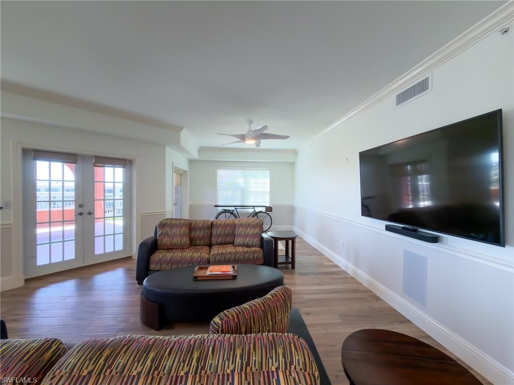 451 Bayfront Pl , Unit 5407, Naples, FL 34102 Photo