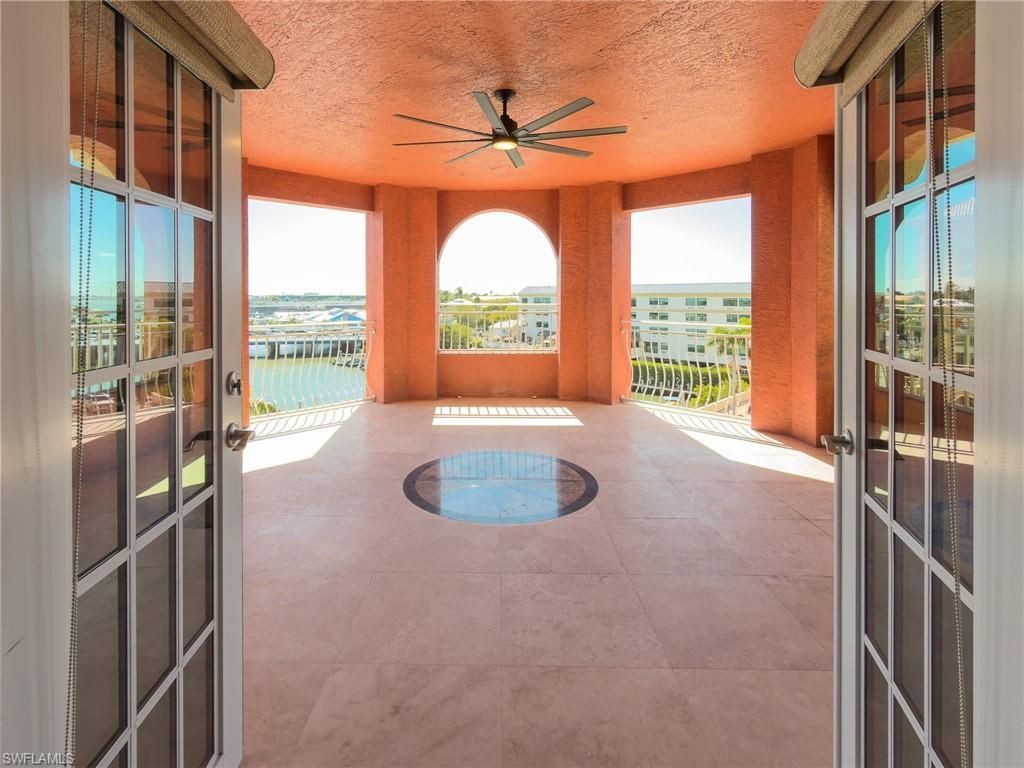 451 Bayfront Pl , Unit 5407, Naples, FL 34102 Photo
