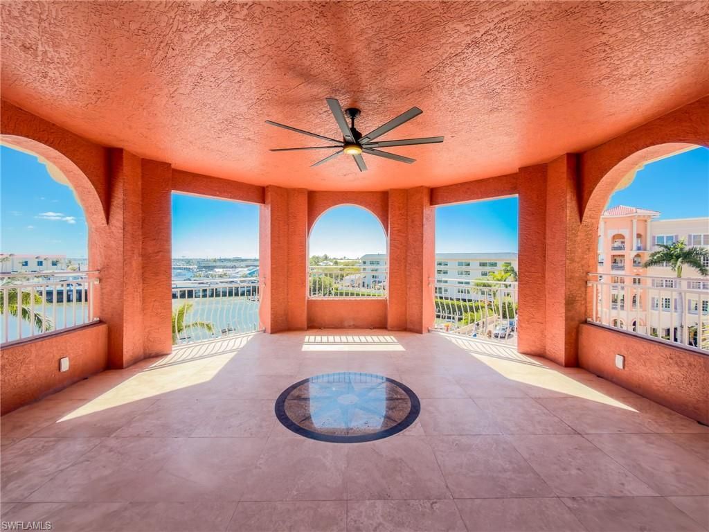 451 Bayfront Pl , Unit 5407, Naples, FL 34102 Photo