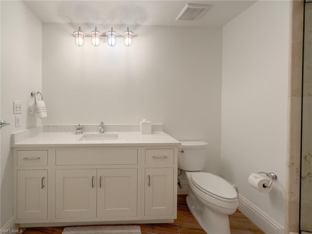 451 Bayfront Pl , Unit 5407, Naples, FL 34102 Photo