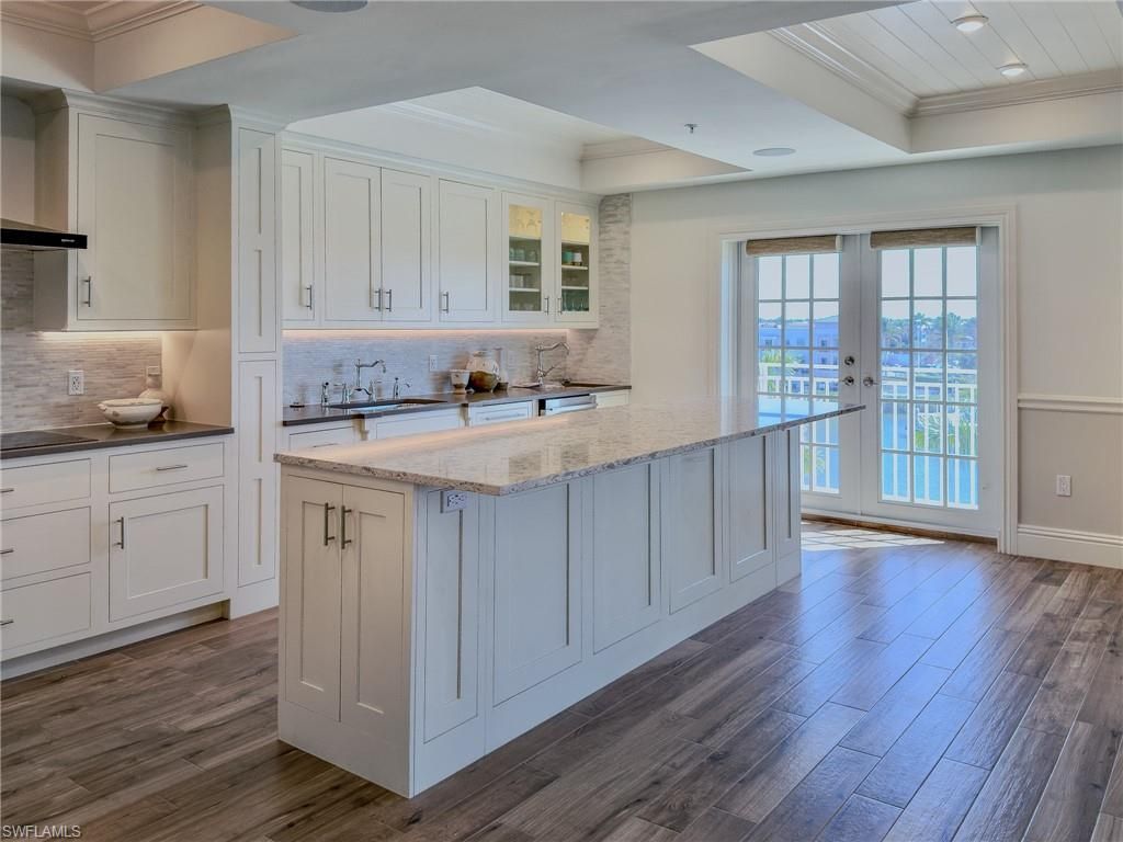 451 Bayfront Pl , Unit 5407, Naples, FL 34102 Photo