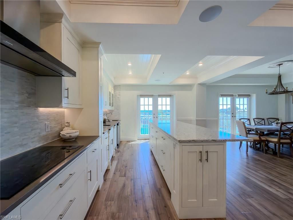 451 Bayfront Pl , Unit 5407, Naples, FL 34102 Photo