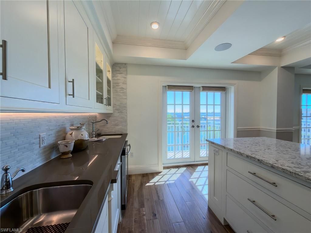 451 Bayfront Pl , Unit 5407, Naples, FL 34102 Photo