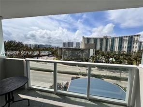 19201 Collins Ave , Unit 436, Sunny Isles Beach, FL 33160 Photo