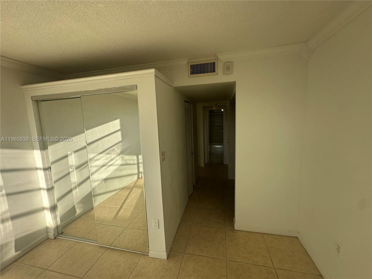 12590 NE 16th Ave , Unit 509, North Miami, FL 33161 Photo