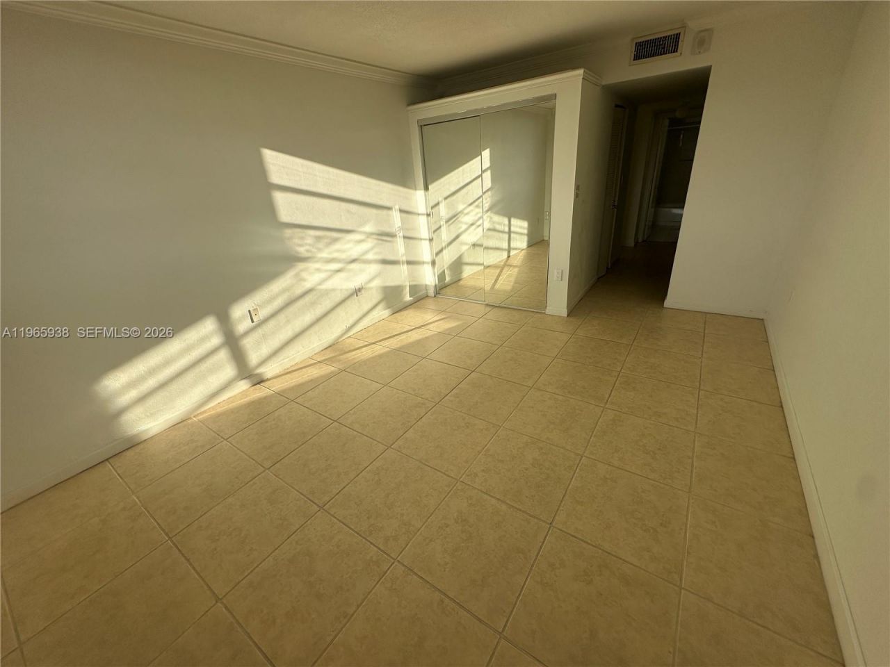 12590 NE 16th Ave , Unit 509, North Miami, FL 33161 Photo