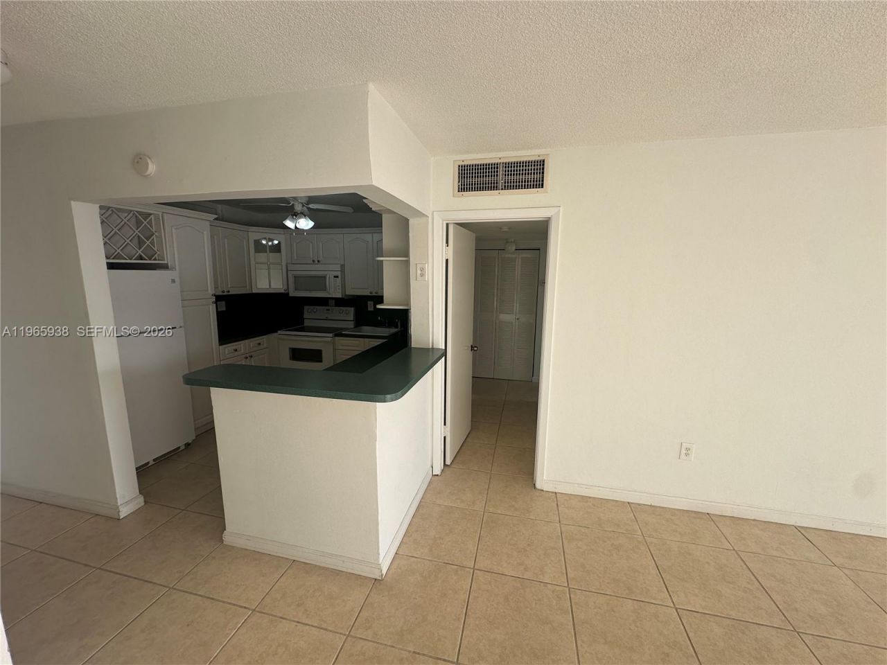 12590 NE 16th Ave , Unit 509, North Miami, FL 33161 Photo