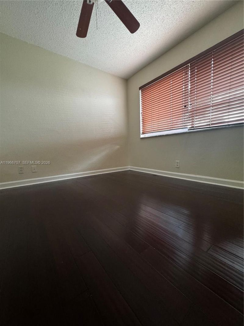 9905 NW 66th St, Unit D21, Tamarac, FL 33321 Photo