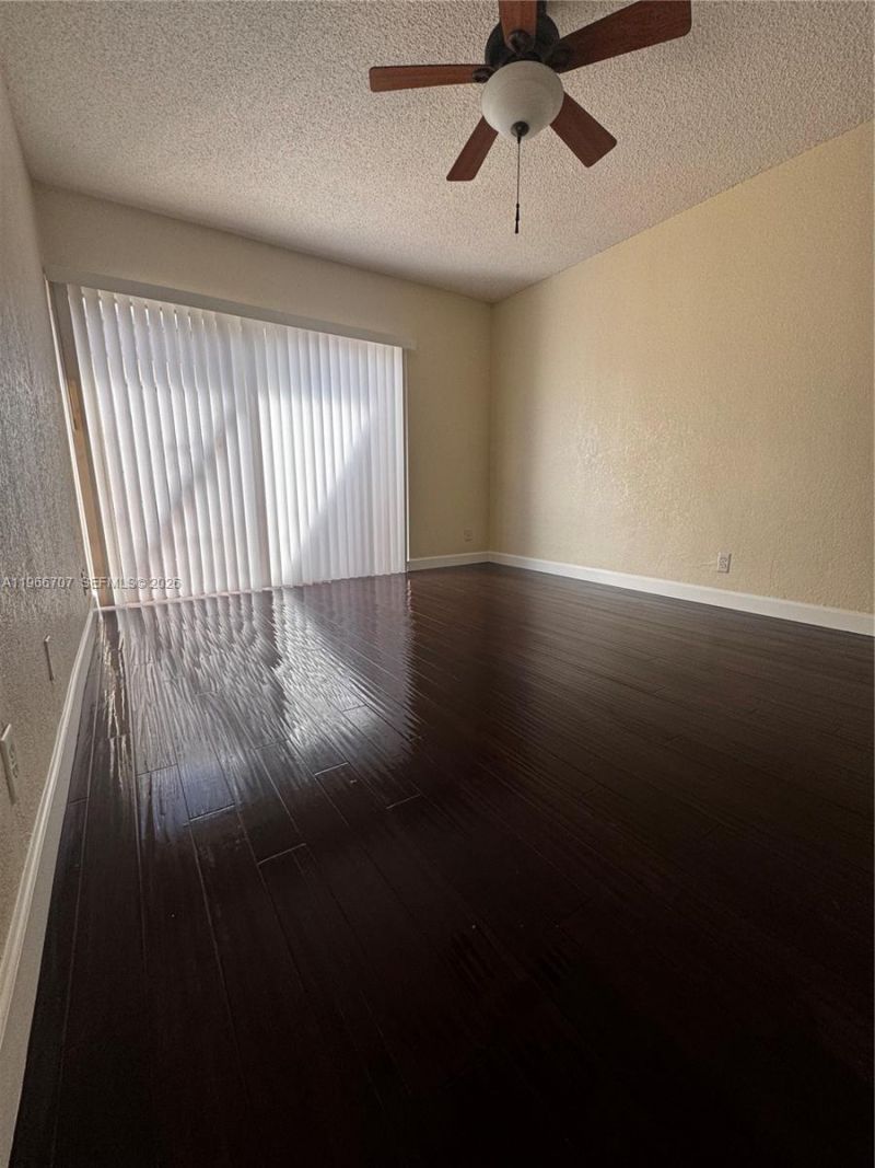 9905 NW 66th St, Unit D21, Tamarac, FL 33321 Photo