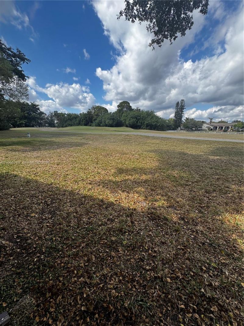 9905 NW 66th St, Unit D21, Tamarac, FL 33321 Photo