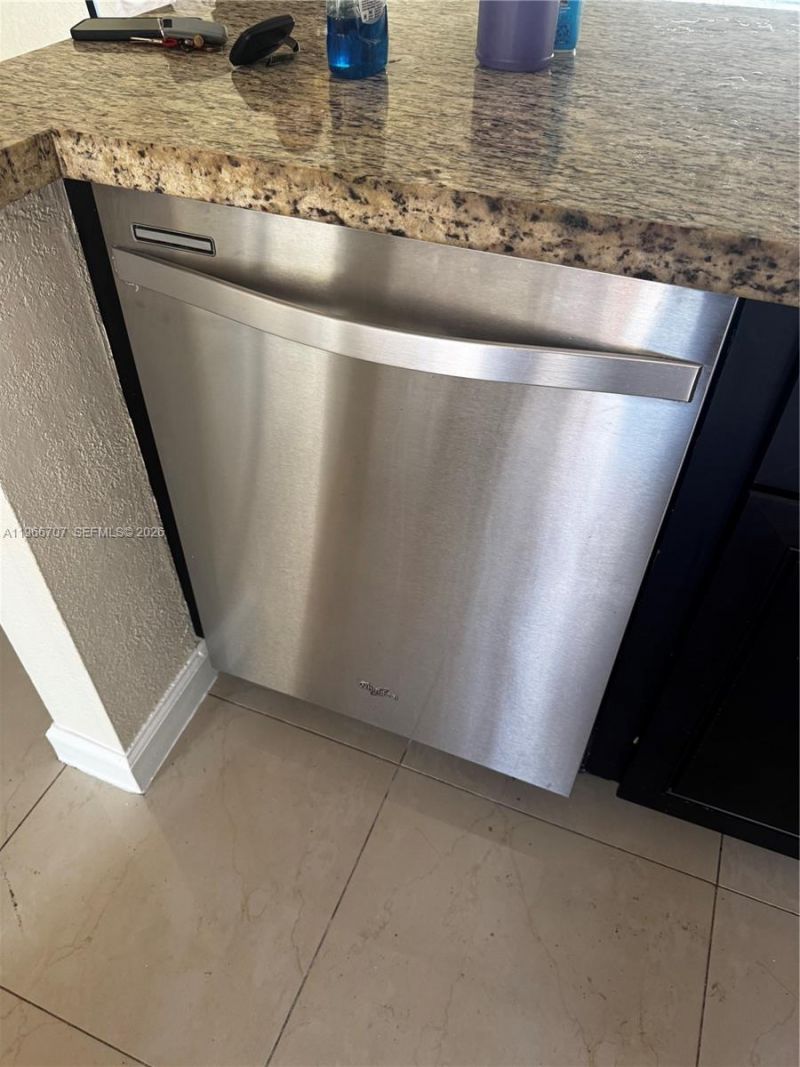 9905 NW 66th St, Unit D21, Tamarac, FL 33321 Photo