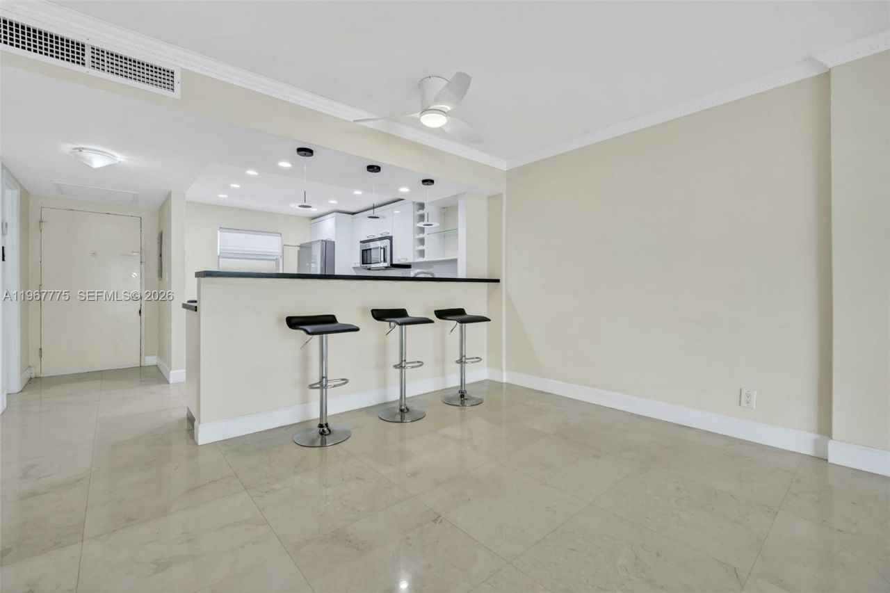 100 Edgewater Dr , Unit 240, Coral Gables, FL 33133 Photo