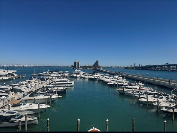 555 NE 15th St, Unit 409, Miami, FL 33132