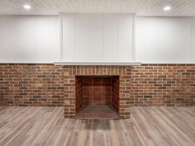 496 Clairbrook Avenue, Unit JC13, Columbus, OH 43228 Photo 24