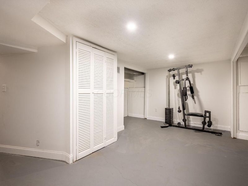 496 Clairbrook Avenue, Unit JC13, Columbus, OH 43228 Photo 26