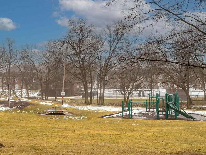 496 Clairbrook Avenue, Unit JC13, Columbus, OH 43228 Photo 34